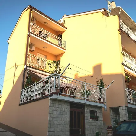 30091 - Mandekic * Crikvenica